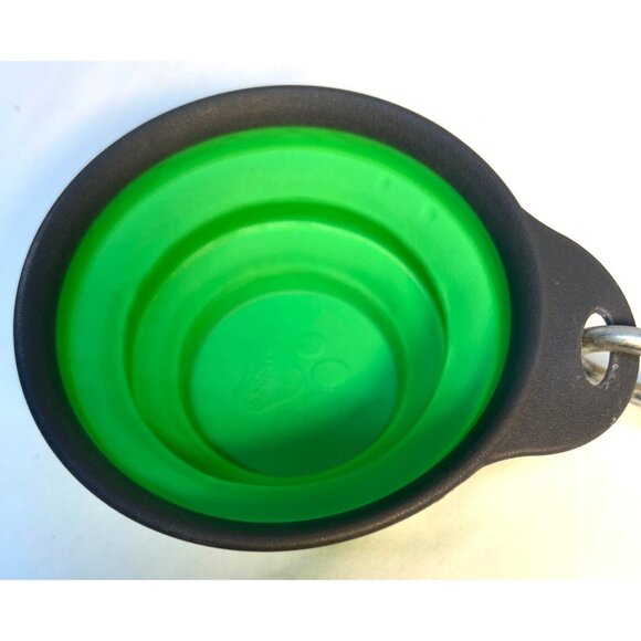 Collapsible Nuvogos Pet Bowl With Carabiner Clip - Picture 4 of 4
